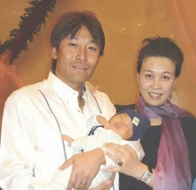 女明星“去父留子”火了!很酷,但别急着羡慕……