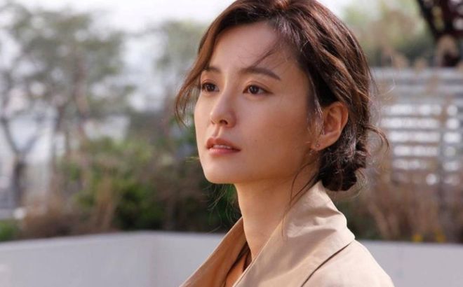 女明星“去父留子”火了!很酷,但别急着羡慕……