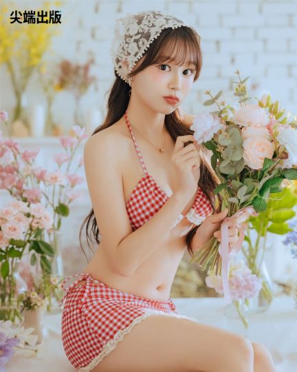中信韩籍女神全面解锁不藏了！傲人超兇身材、蚂蚁腰私下一次看光_中国娱乐网_内地香港澳门台湾电影电视歌曲娱乐明星新闻
