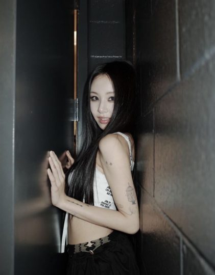 遭讽「身上刺满大便涂鸦」！TWICE彩瑛高EQ回应称：为了让他感到羞耻_中国娱乐网_内地香港澳门台湾电影电视歌曲娱乐明星新闻