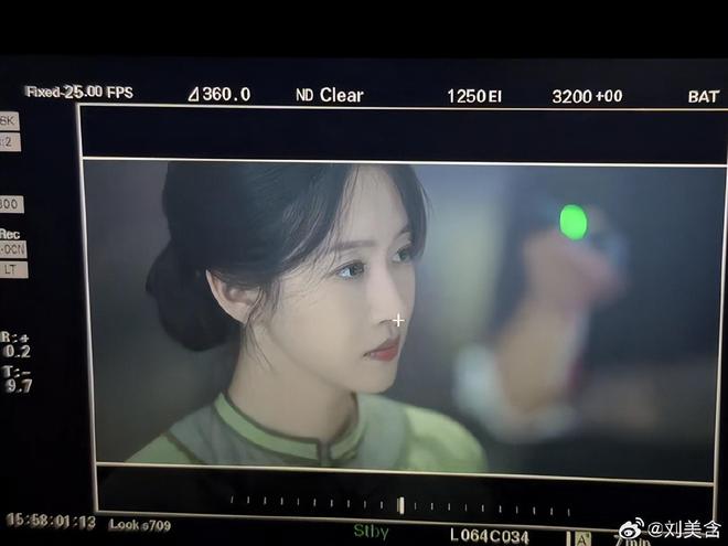 演员刘美含自曝:花了18块买了超点才发现三分之二的戏都被剪光光了