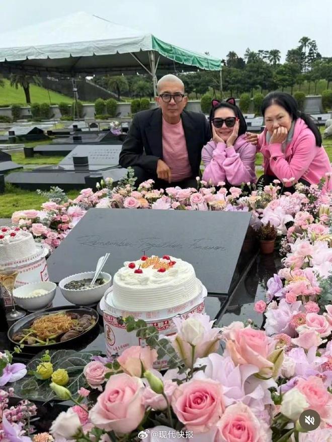 小S和S妈、具俊晔现身大S墓地,为大S庆冥诞